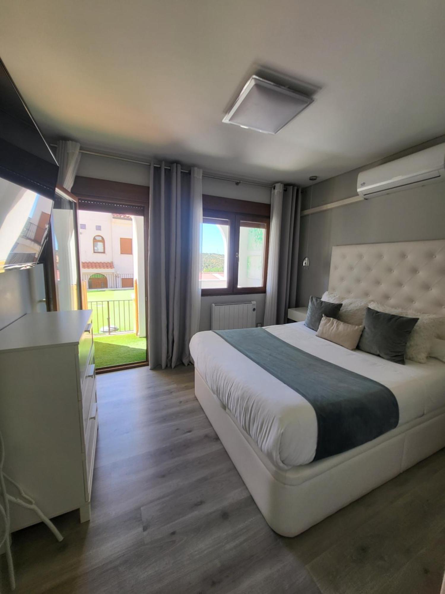 Suite Ruidera Beach Exterior photo